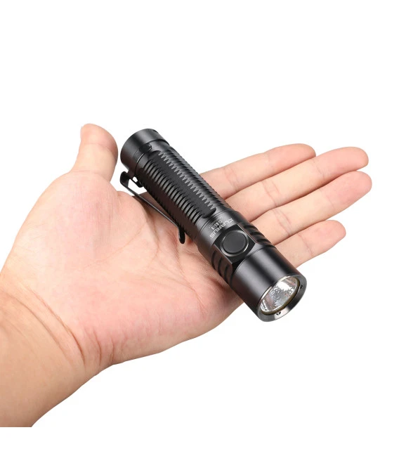 Lampe Tactique Rechargeable G15 LED - 4000 Lumens Klarus 6 Lampe Tactique Rechargeable G15 LED - 4000 Lumens Klarus – Image 4